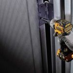 DCF801D2-QW Aparafusadora de Impacto sem escovas XR 12V Li-Ion 2Ah ref DCF801D2-QW DEWALT