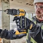 Aparafusadora XR 18V Powerstack refª DCD805E2T-QW DEWALT Aparafusadora XR 18V Powerstack refª DCD805E2T-QW DEWALT