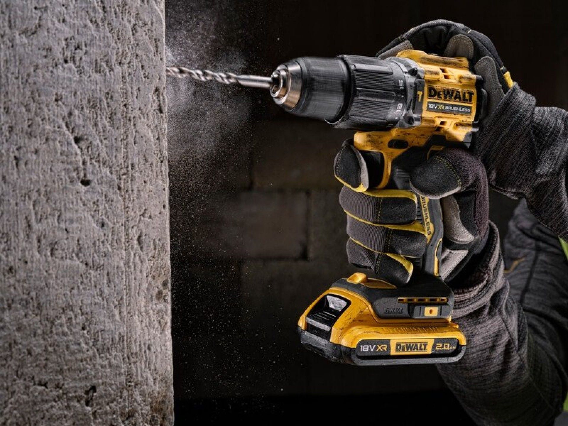 Aparafusadora XR 18v Edição limitada 100 anos refª DCD100YD2T-QW DEWALT