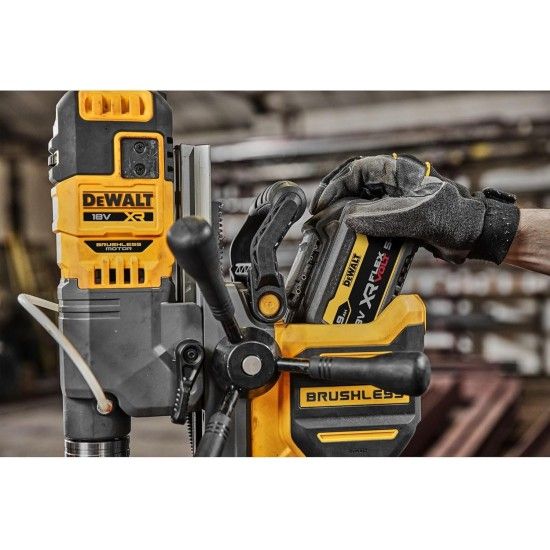 Coluna eletromagnética DeWalt 18V Brushless DCD1623N-XJ Coluna eletromagnética DeWalt 18V Brushless DCD1623N-XJ