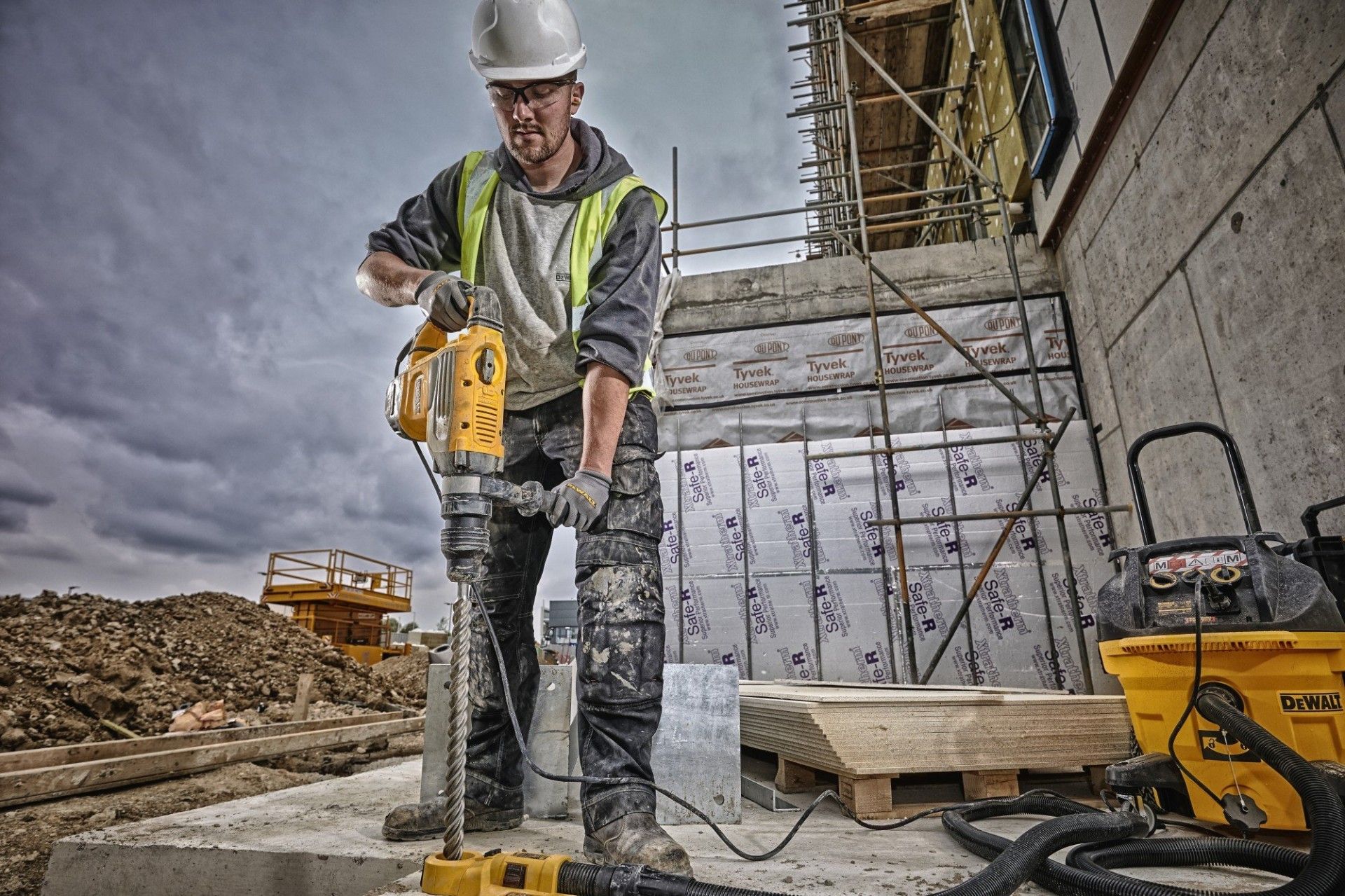 Martelo Combinado 1600 W refª D25733K-QS DEWALT