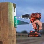 Aparafusadora com Percusso Brushless 18V 1.5Ah com 2 baterias e mala ref BL188KB BLACK DECKER