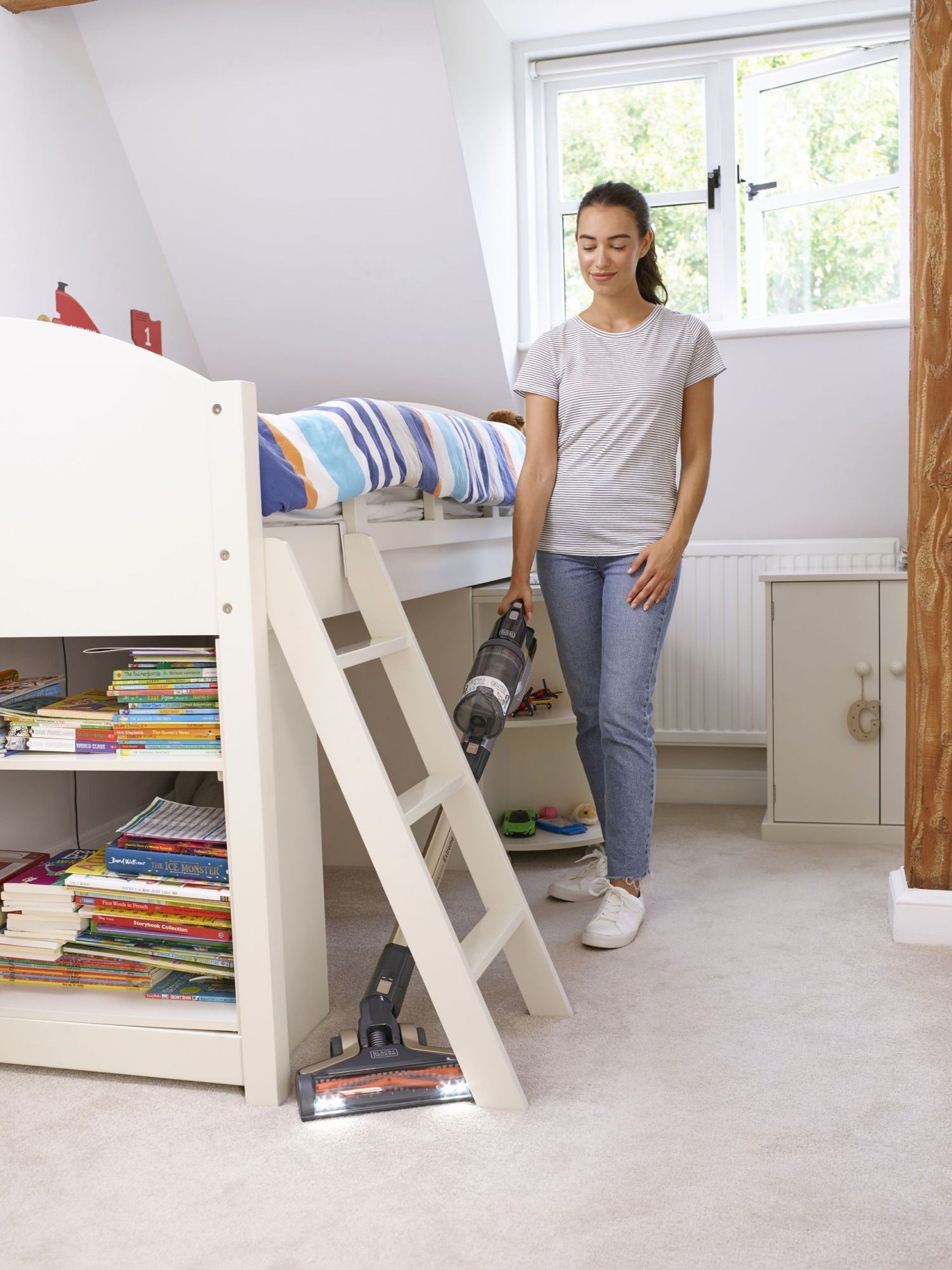 Aspirador de escova 4en1 36V POWERSERIES Extreme com mecanismo digital refª BHFEV36B2D BLACK DECKER