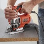 Serra de Recortes 650W ao pendular ref BES610 BLACK DECKER
