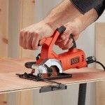 Serra Circular 400W 85mm c/mala refª BES510K-QS BLACK DECKER Serra Circular 400W 85mm c/mala refª BES510K-QS BLACK DECKER