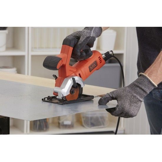 Serra Circular 400W 85mm com 2 discos refª BES510-QS BLACK DECKER Serra Circular 400W 85mm com 2 discos refª BES510-QS BLACK DECKER