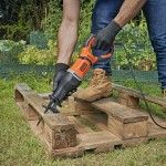 Serra Sabre 750W com acessrio para podar e 2 lminas ref BES301 BLACK DECKER
