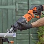 Serra Sabre 750W com acessrio para podar e 2 lminas ref BES301 BLACK DECKER