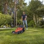 Corta-Relvas 1600W 38cm com punho ergonmico ref BEMW471BH BLACK DECKER