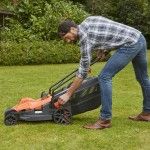 Corta-Relvas 1600W 38cm com punho ergonmico ref BEMW471BH BLACK DECKER