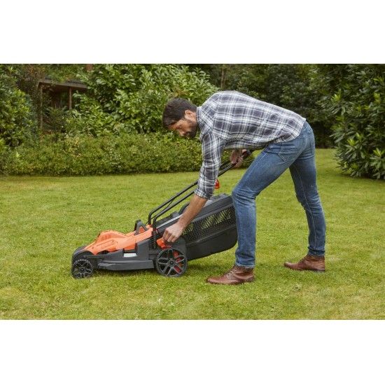 Corta-Relvas 1600W 38cm com punho ergonómico refª BEMW471BH BLACK DECKER Corta-Relvas 1600W 38cm com punho ergonómico refª BEMW471BH BLACK DECKER