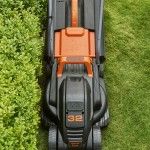 Corta-relvas 1000W 32cm ref BEMW351 BLACK DECKER
