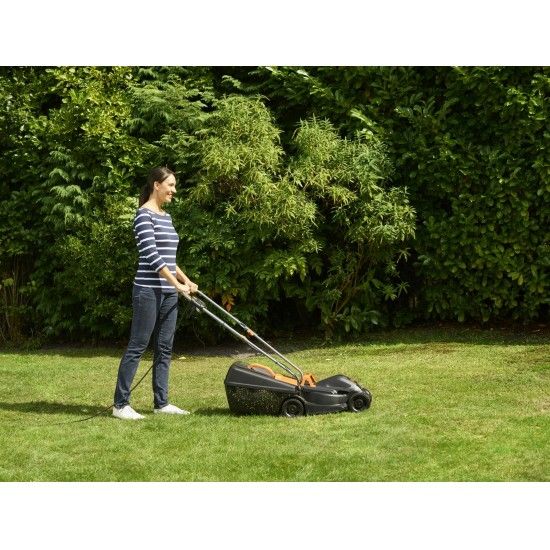 Corta-relvas 1000W 32cm refª BEMW351 BLACK DECKER Corta-relvas 1000W 32cm refª BEMW351 BLACK DECKER