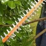 Corta-Sebes 450W 50CM refª BEHT251 BLACK DECKER Corta-Sebes 450W 50CM refª BEHT251 BLACK DECKER