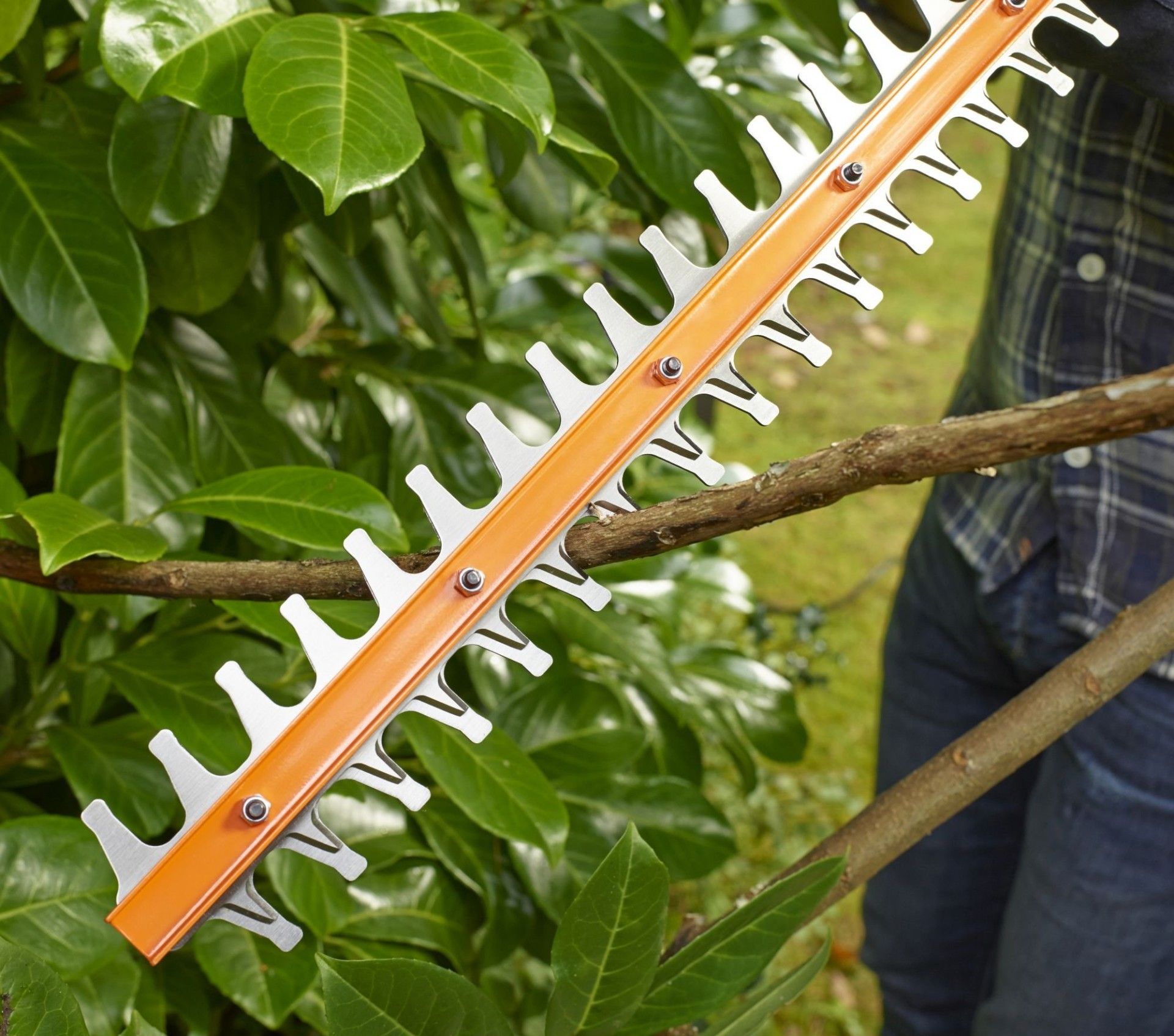 Corta-Sebes 450W 50CM refª BEHT251 BLACK DECKER