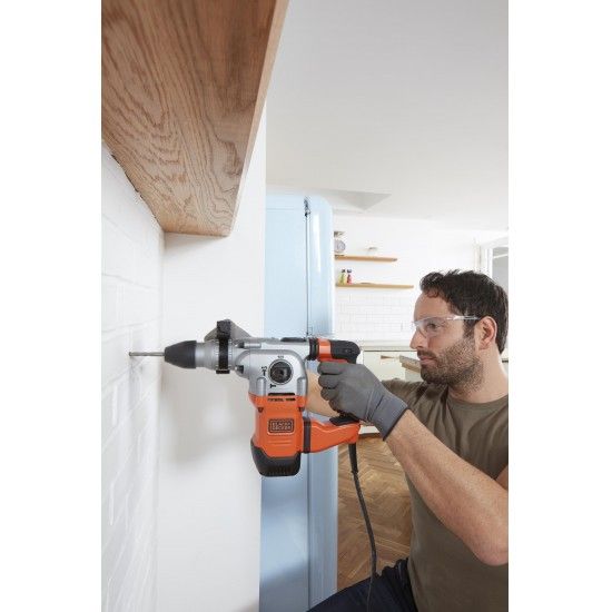 Martelo SDS-Plus 1250W com mala refª BEHS03K BLACK DECKER Martelo SDS-Plus 1250W com mala refª BEHS03K BLACK DECKER