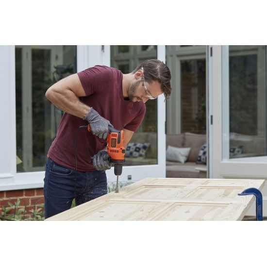 Berbequim com Percussão 500W refª BEH200 BLACK DECKER Berbequim com Percussão 500W refª BEH200 BLACK DECKER