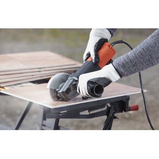 Rebarbadora 900W 115mm refª BEG210 BLACK DECKER Rebarbadora 900W 115mm refª BEG210 BLACK DECKER