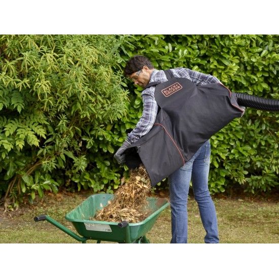 Soprador-aspirador-triturador 3 em 1 3000W refª BEBLV300-QS BLACK DECKER Soprador-aspirador-triturador 3 em 1 3000W refª BEBLV300-QS BLACK DECKER