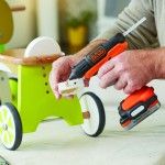 PISTOLA COLA QUENTE 12V SOLO BDCGG12N-XJ BLACK DECKER PISTOLA COLA QUENTE 12V SOLO BDCGG12N-XJ BLACK DECKER