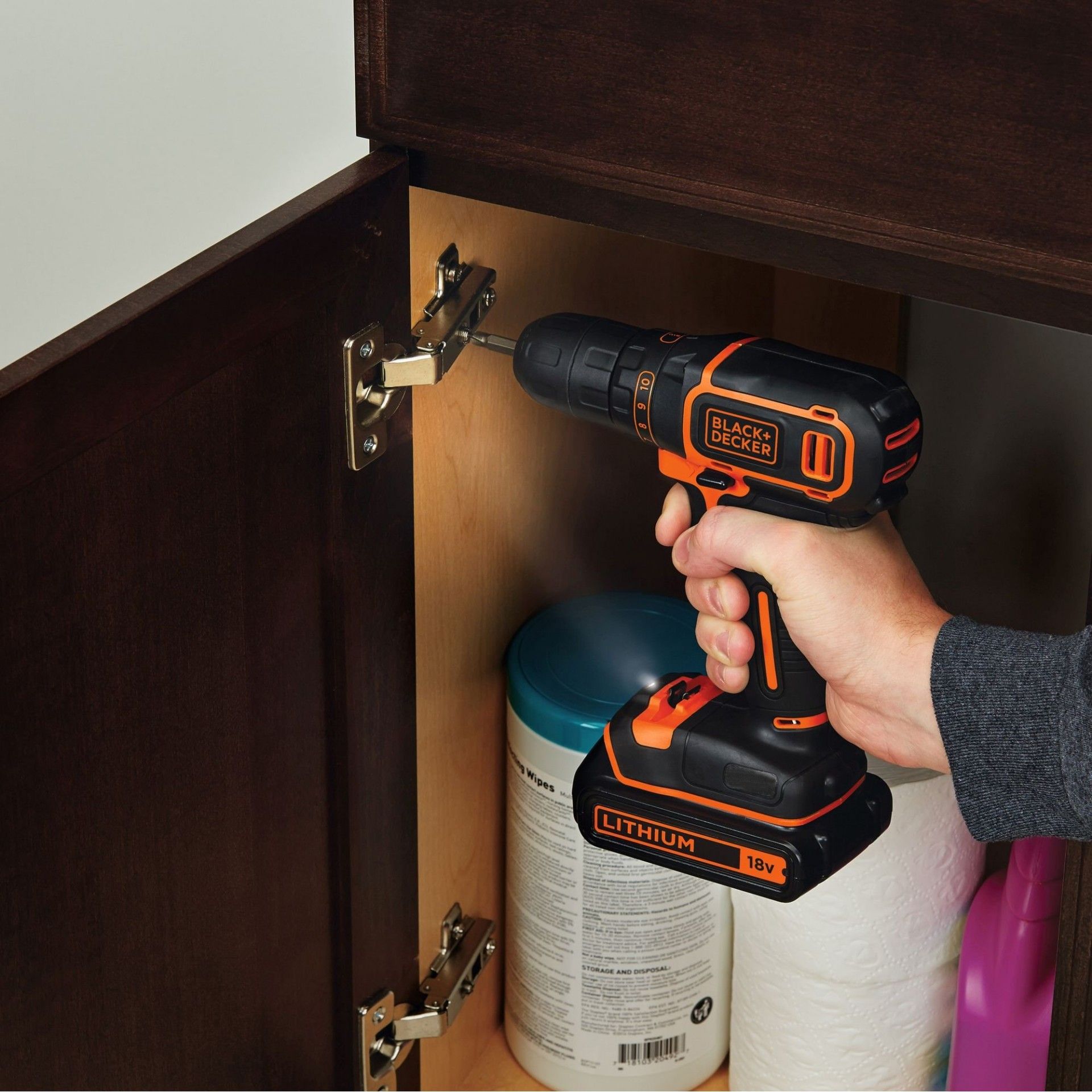 Aparafusadora 18V refª BDCDC18KB BLACK DECKER