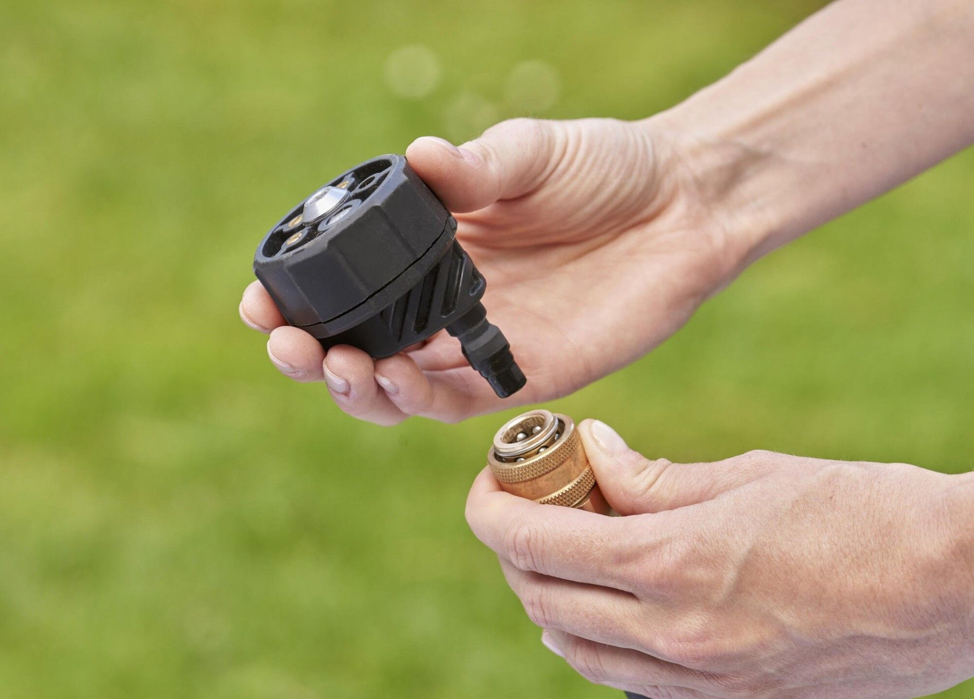 LAVADORA ALTA PRESSÃO 18V 2.0Ah BCPC18D1-QW BLACK DECKER