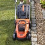 Corta-relvas compacto 36V 2,5Ah 33cm ref� BCMW3336L1 BLACK DECKER