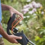 Corta- relvas compacto 2x18V (36V) 2,5Ah 33cm ref BCMW3318L2 BLACK DECKER