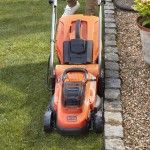 Corta- relvas compacto 2x18V (36V) 2,5Ah 33cm ref BCMW3318L2 BLACK DECKER