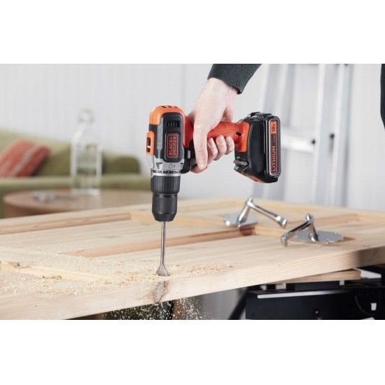 Aparafusadora c/percuss�o 1x4,0Ah + 1x2,0Ah ref� BCD003MEM2K BLACK DECKER