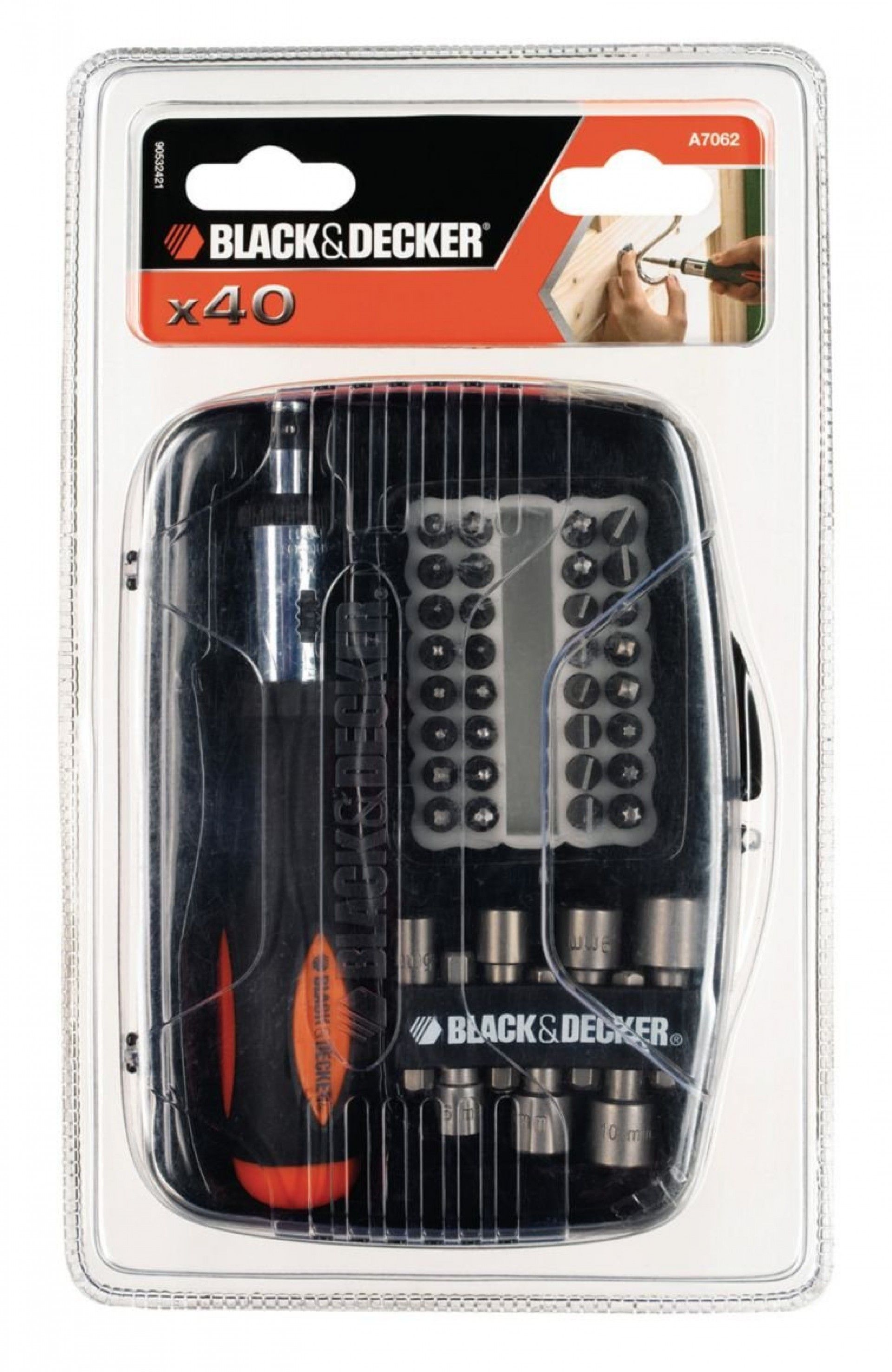 Jogo de 40 peças para aparafusar. Inclui chave de roquete refª A7062 BLACK DECKER
