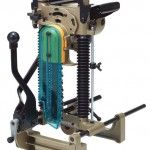 Entalhadeira de corrente 1.140W 7104L Makita