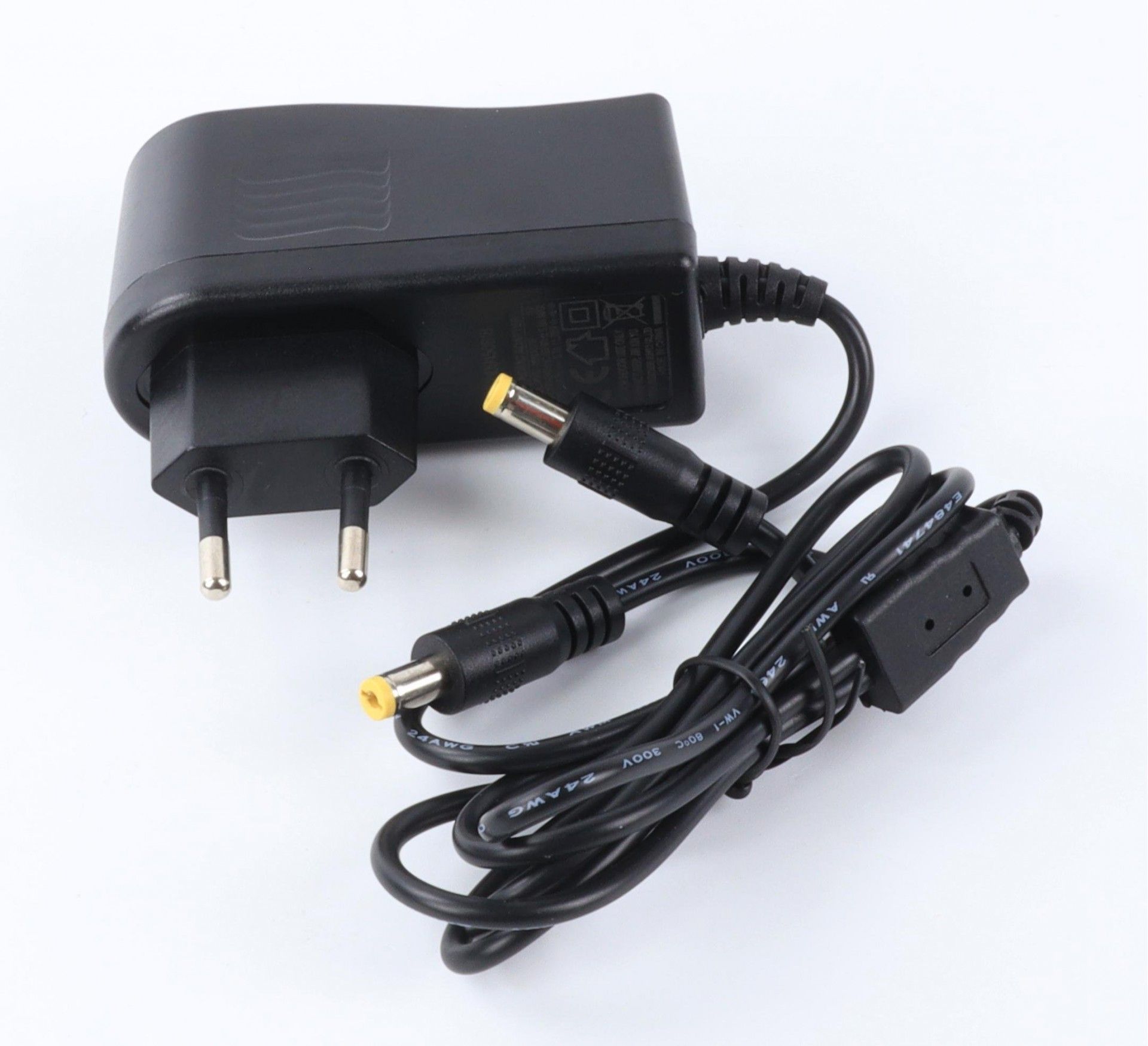 Tesoura de Podar, com Bateria 16.8V, 2.0Ah refª 69332 MADER