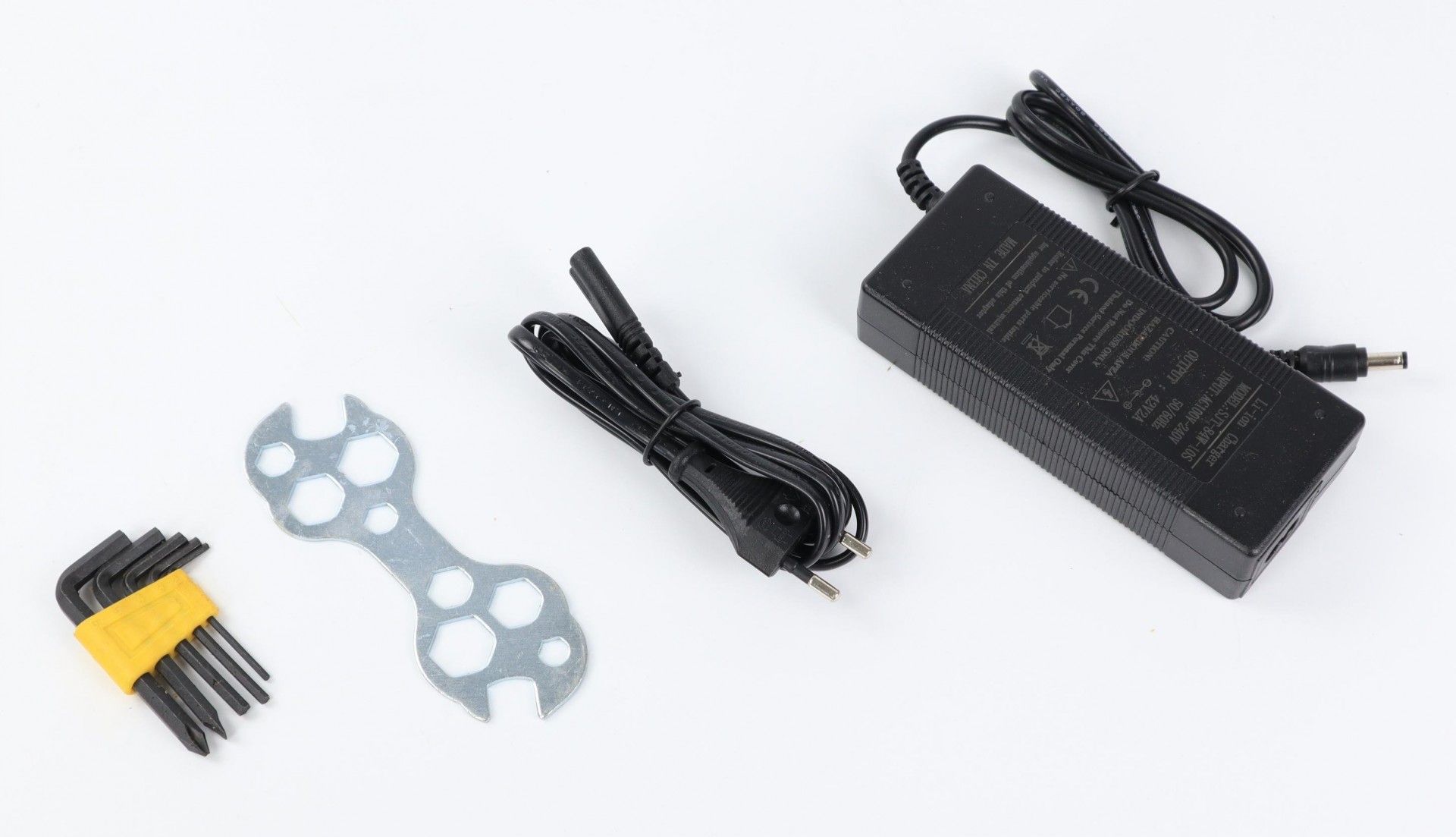 Bicicleta Eléctrica, 250w refª 68500 MADER