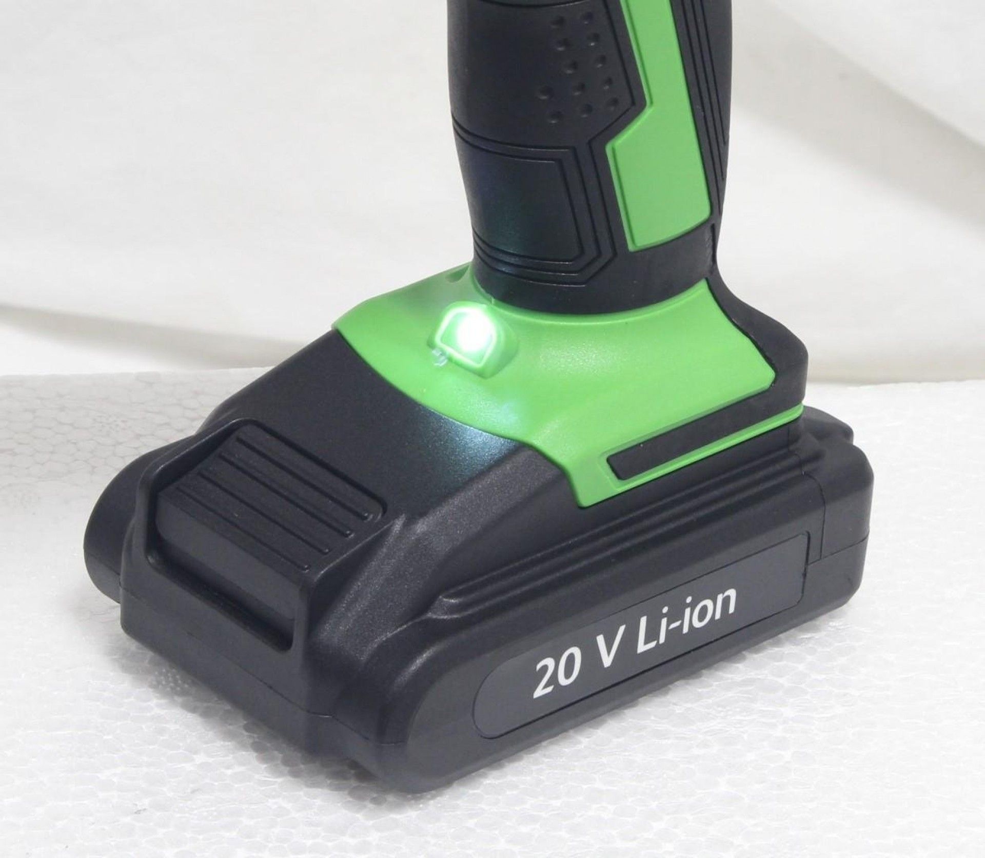 Berbequim sem Fio - 20V refª 65915 KAWASAKI