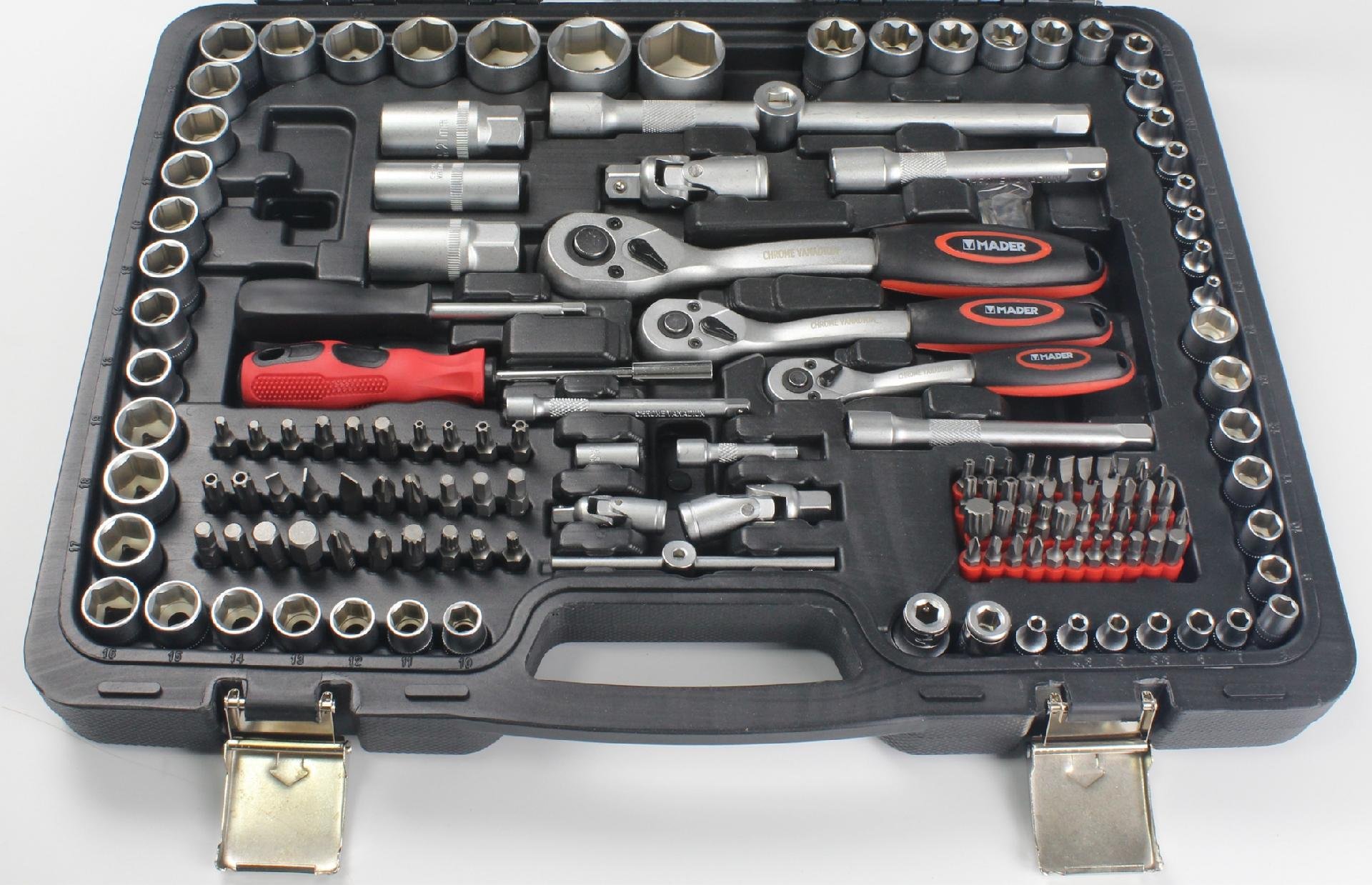 Mala de Ferramenta , 215Un, 1/4" - 3/8" - 1/2" refª 51061 MADER