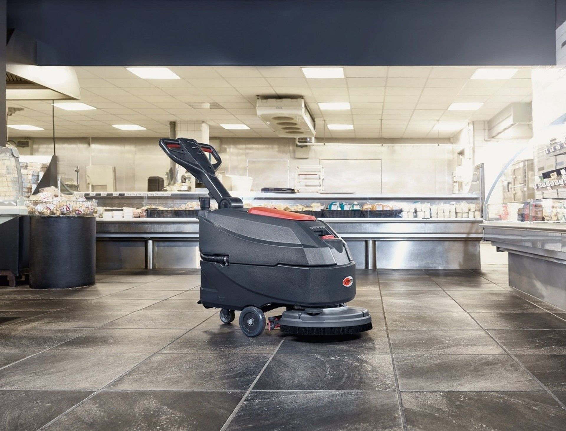 Lavadora de pavimentos AS4325B-EU-UK SCRUBBER 17 N 24V refª 50000579 NILFISK