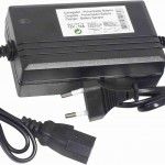 Carregador de Bateria para Pulverizador, 12V, 10A ref� 49160 MADER