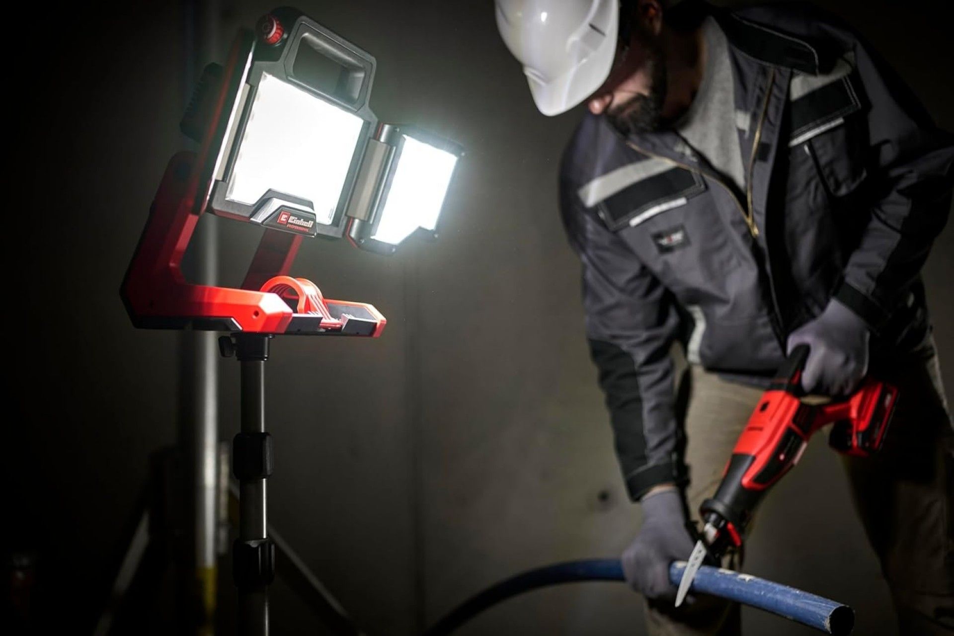 Projector a bateria c/ tripé TP-CL 18/3000 Li Set-Solo refª 4514172 EINHELL