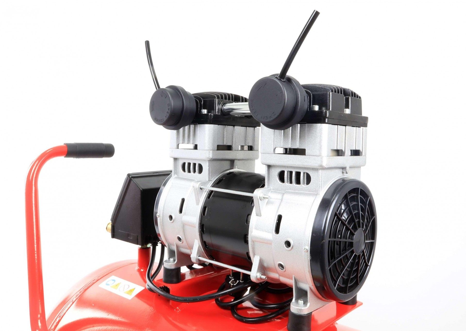 Compressor com LCD, 100L, 2 HP, Silencioso refª 09378 MADER