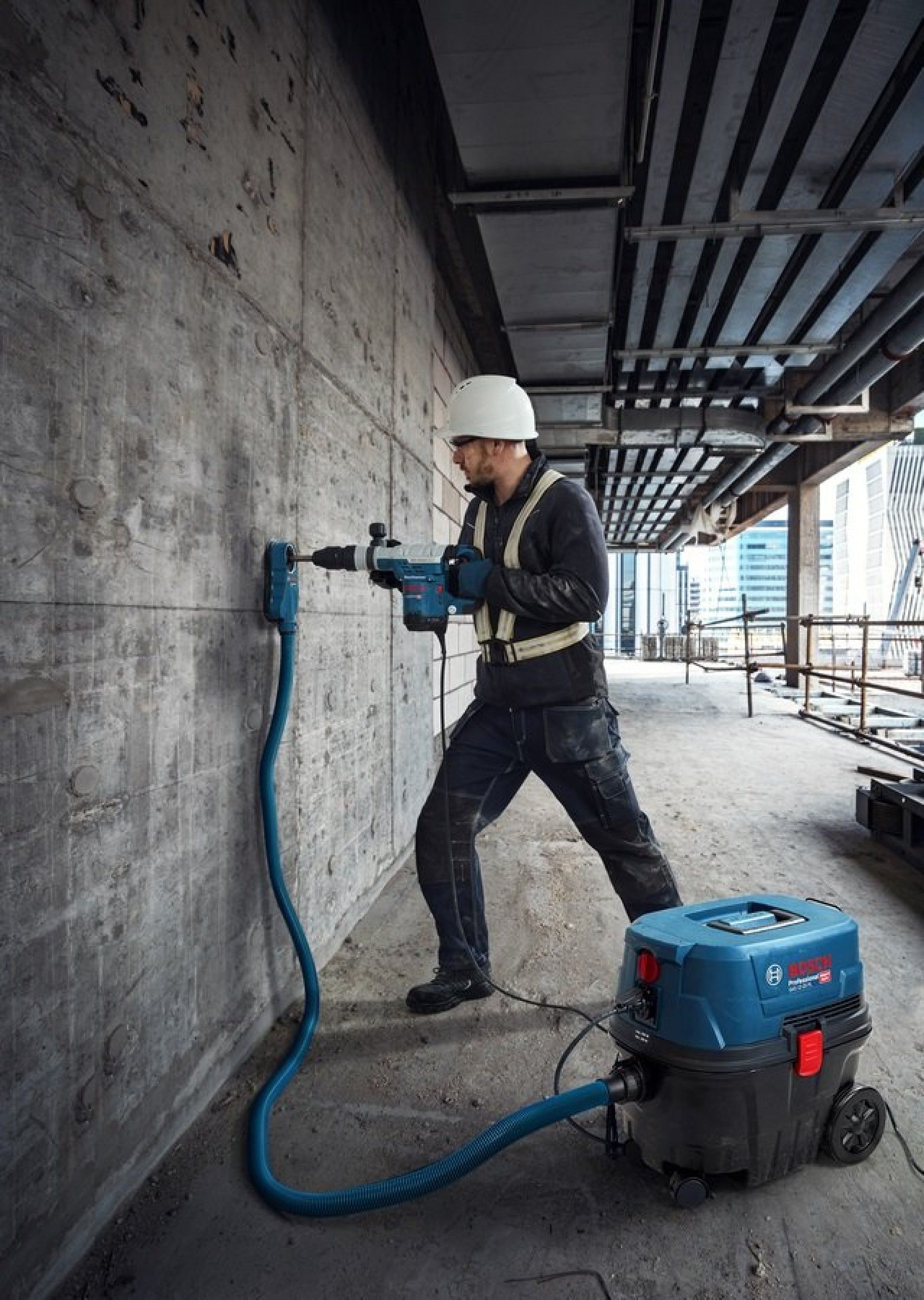 Aspirador universal GAS 12-25 PL refª 060197C100 BOSCH