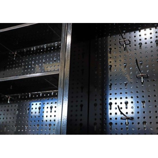 Armrio de Parede, com 3 Portas, em Metal ref 65681 MADER