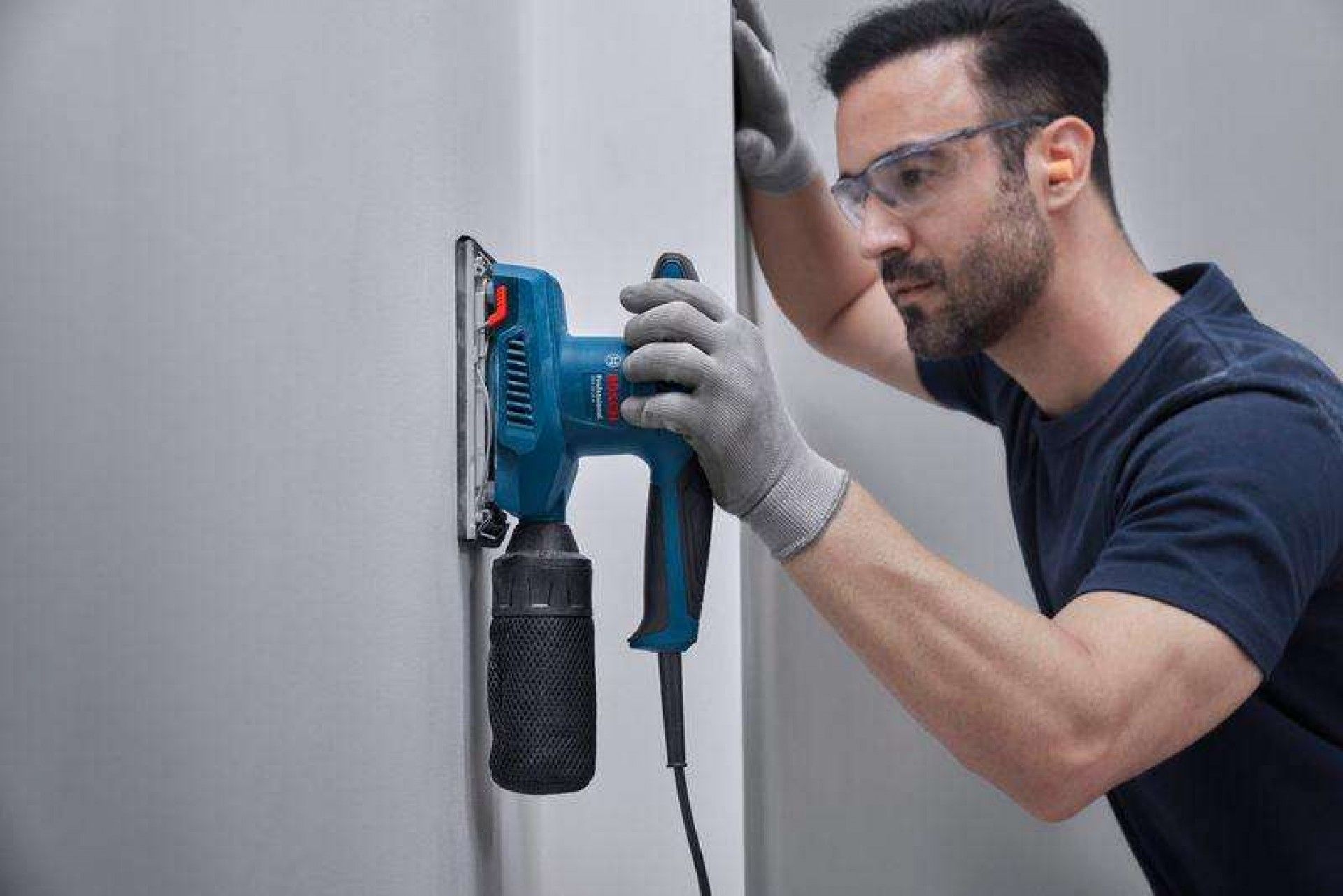 Lixadora GSS 20-18 A Professional refª 0601070101 BOSCH