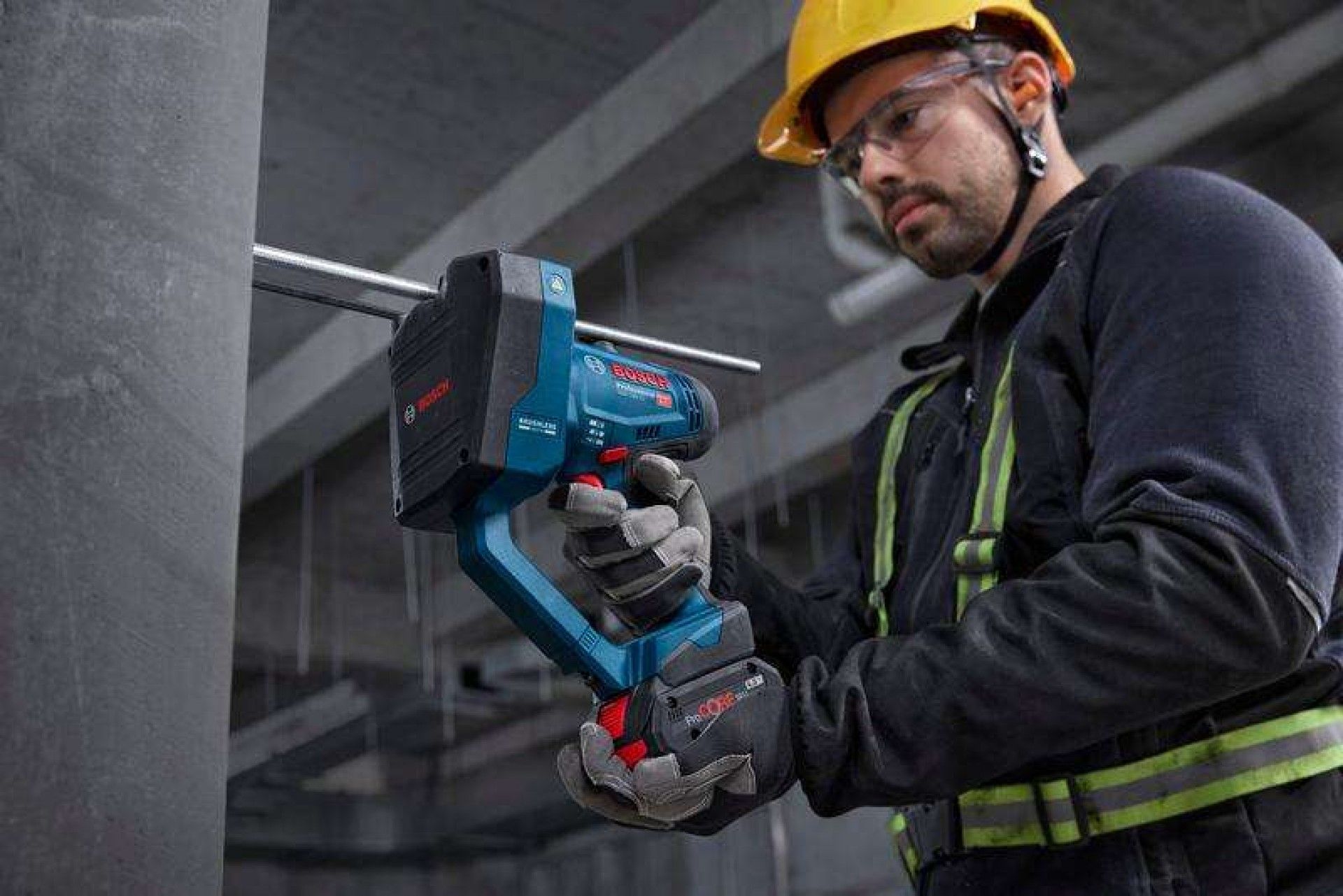 Cortadora de varão roscado a bateria GGC 18V-12 Professional refª 06019M8001 BOSCH