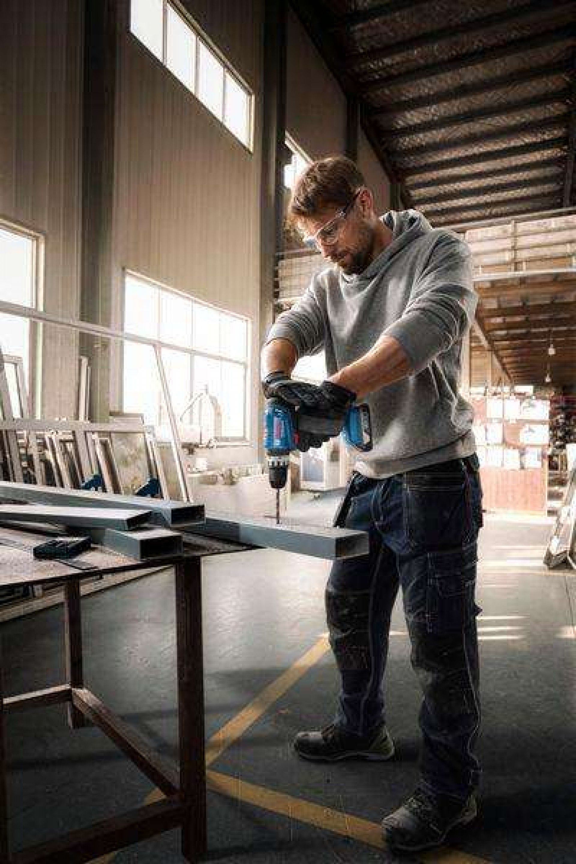 Aparafusadoras c/percussão GSB 18V-25 Professional refª 06019K9300 BOSCH