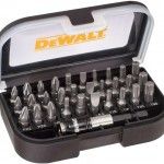 Jogo de 31 peças com pontas de aparafusar com adaptador de troca rápida refª DT7944TS-QZ DEWALT Jogo de 31 peças com pontas de aparafusar com adaptador de troca rápida refª DT7944TS-QZ DEWALT