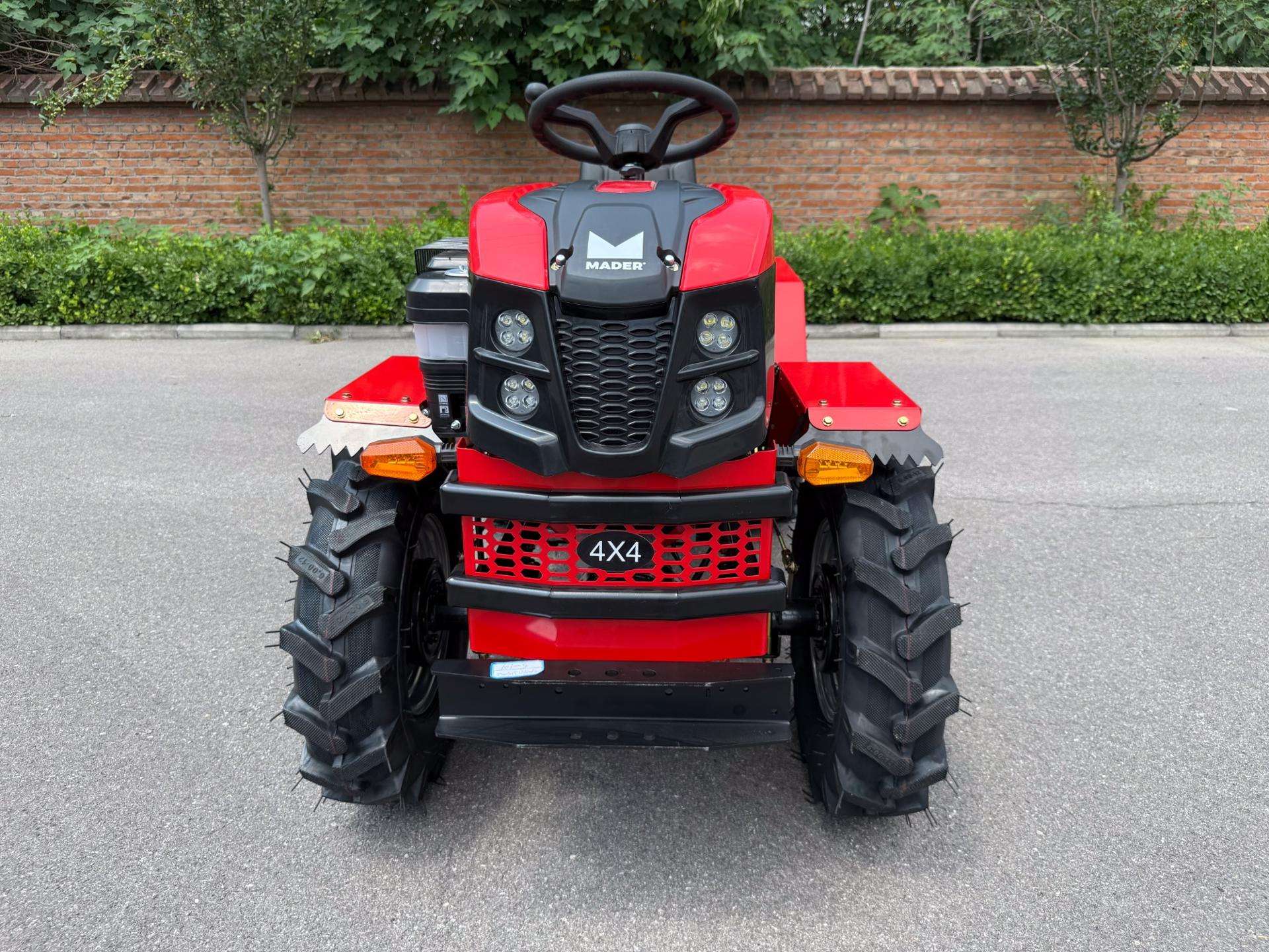 Mini Trator, Gasolina, 457cc, 6 Velocidades ref. 28520 MADER