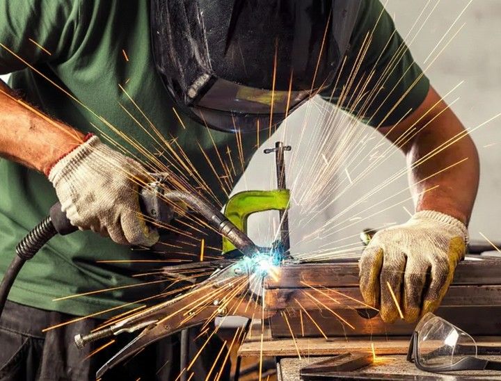 N�o compre uma M�quina de Soldar sem ler isto: 5 Erros que arruinam qualquer trabalho