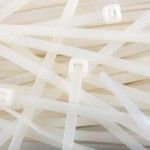 Abraç. serr. nylon MacFer ASN-B 3,5x 300mm branca refª 199.0012 MACFER Abraç. serr. nylon MacFer ASN-B 3,5x 300mm branca refª 199.0012 MACFER