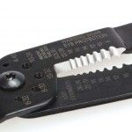 Alicate cravar terminais e descarnar fio SK5-5 0,8~3,2mm2 refª 016.0056 MACFER Alicate cravar terminais e descarnar fio SK5-5 0,8~3,2mm2 refª 016.0056 MACFER